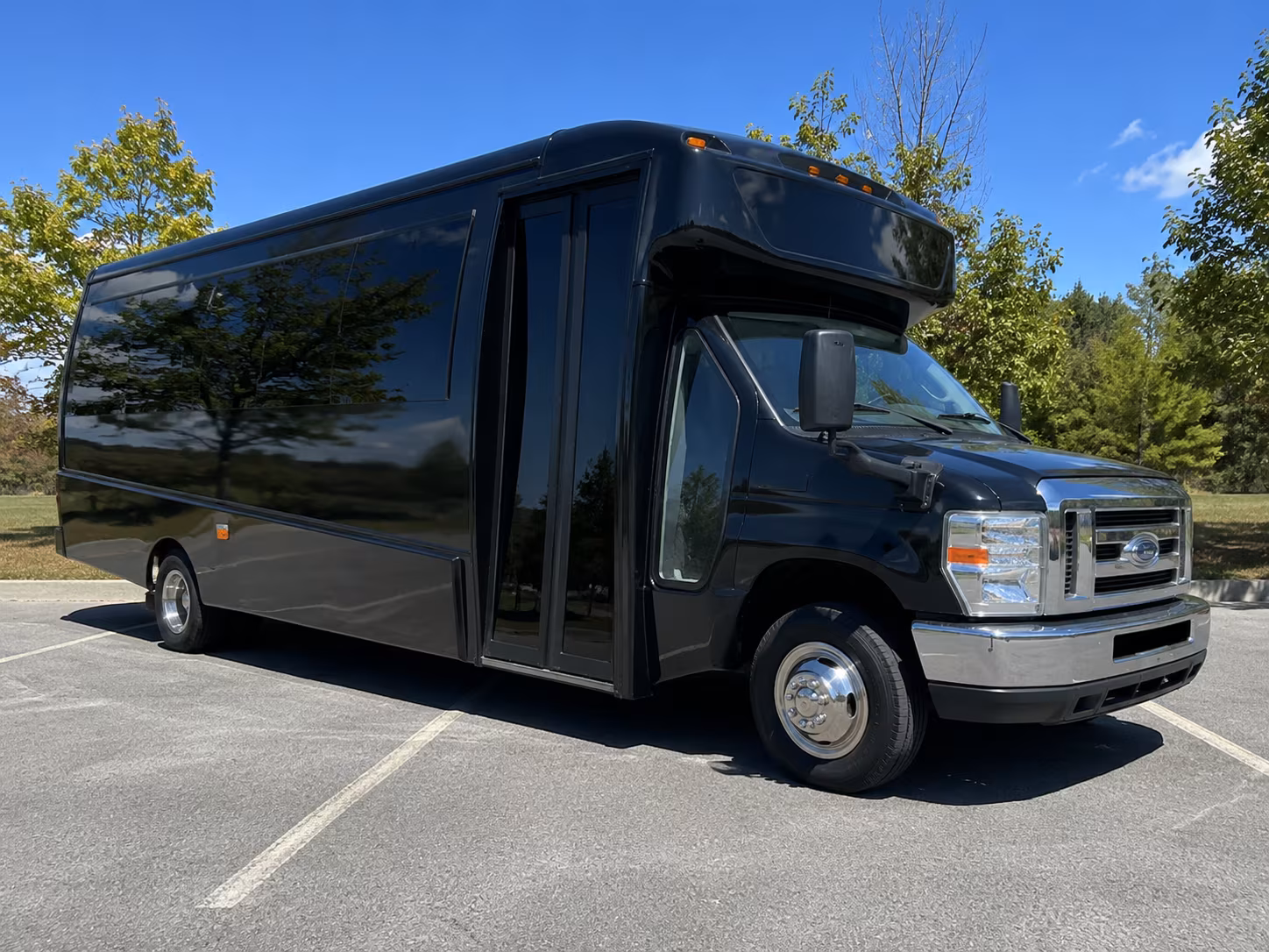 charter buses in dothan for large prom groups and school shuttles