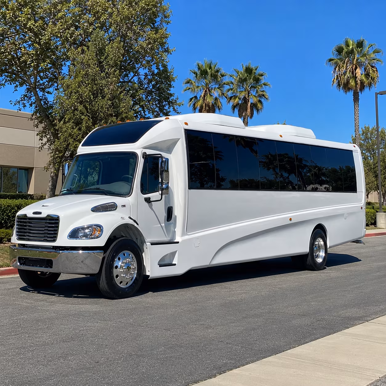 dothan 18 passenger minibus
