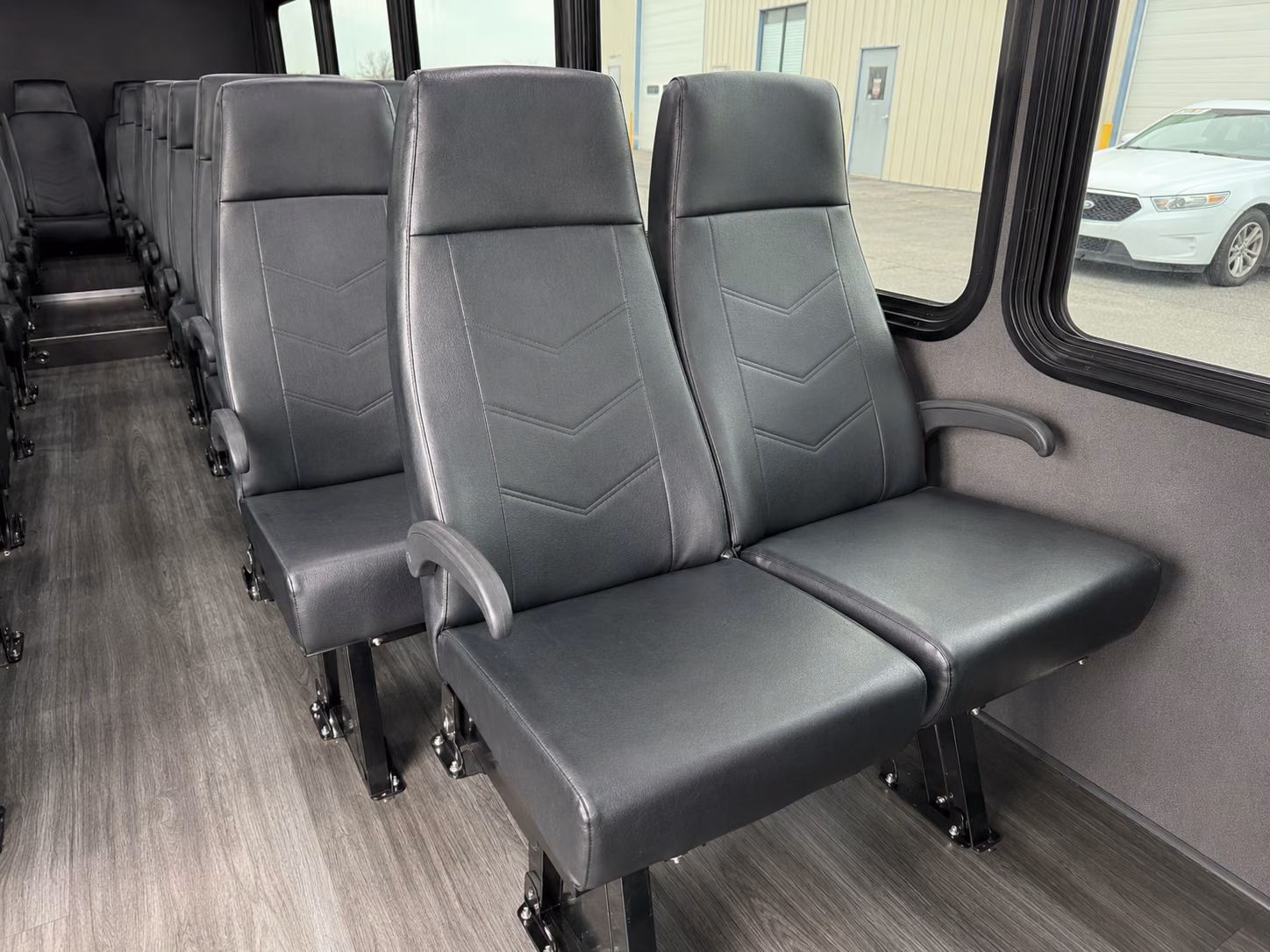 shuttle buses for wedding guests between dothan hotels and venues