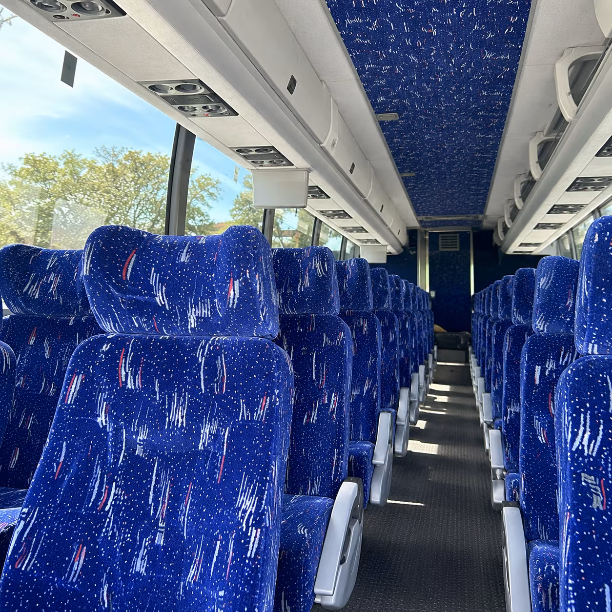 weekly worship shuttle buses for dothan congregations
